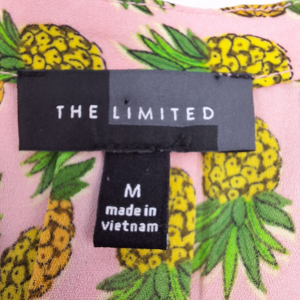 The Limited Blouse Womens Medium Pink Pineapple Print Sleeveless V-Neck Kitsch‎ - Picture 4 of 10